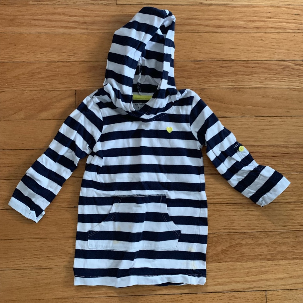 Carter’s 18 months White and navy beach coverup